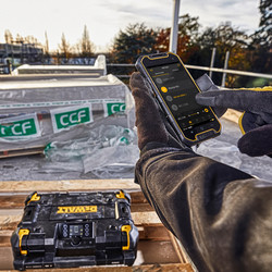 DeWALT / Dewalt DWST1-81078 TSTAK radio met oplaadfunctie 12