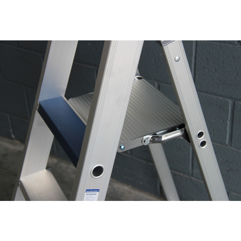 ASC / ASC trapladder