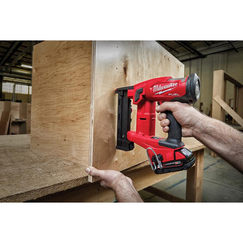 Milwaukee / Milwaukee M18 FN18GS-0X accu tacker (body)