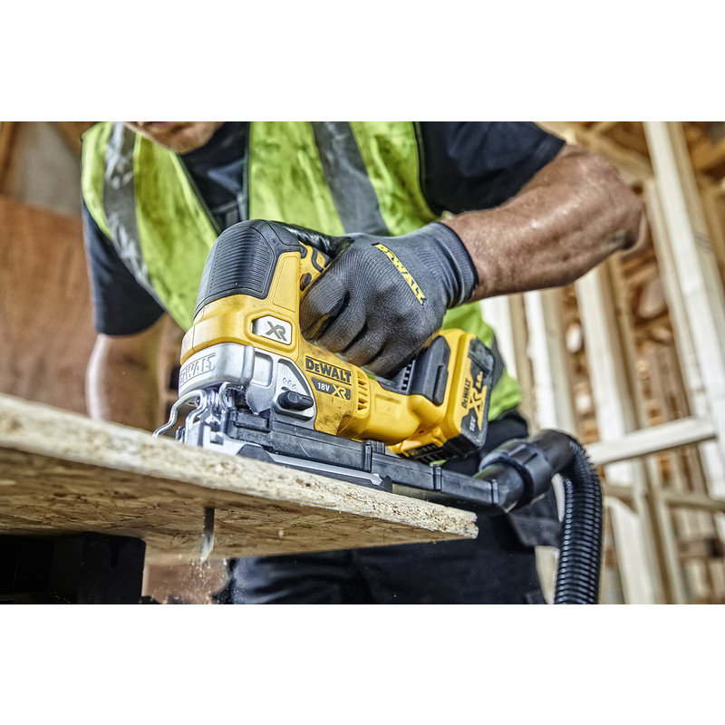 DeWALT / DeWALT DCS334NT-XJ accu decoupeerzaag machine (body)