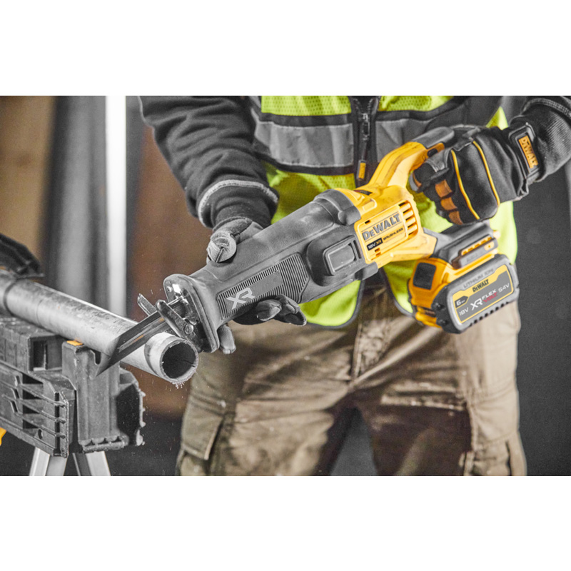 DeWALT / DeWALT DCS386NT-XJ 18V XR FV Advantage reciprozaag (body)